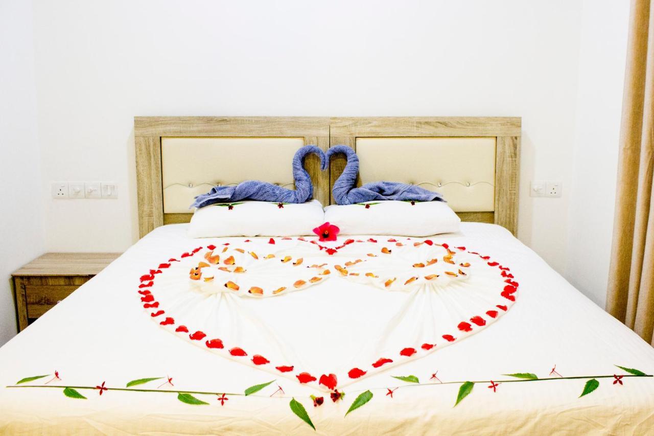 Holiday Cottage Thoddoo, Maldives Екстериор снимка